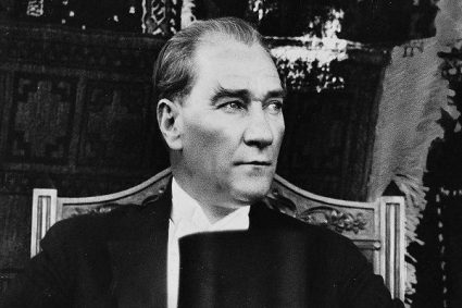 Ataturk Un Egitim Ile Ilgili Sozleri Secdem